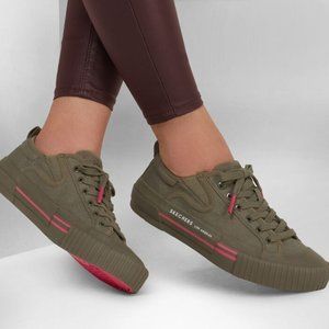 Skechers New Moon - Total Eclipse Woman's Casual S